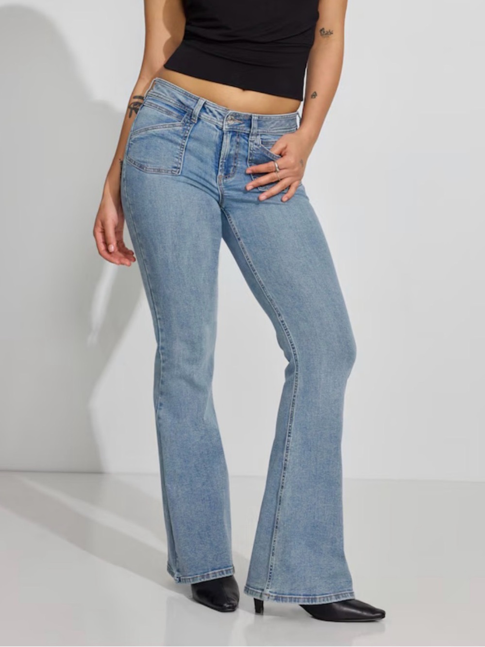 Garage Women's Light Blue Flare Jeans